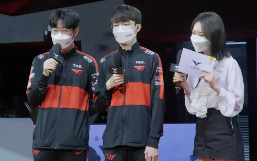 开云-KT翻盘T1，369关键团战开团秒人激烈交锋小组赛，引爆全场热议的简单介绍