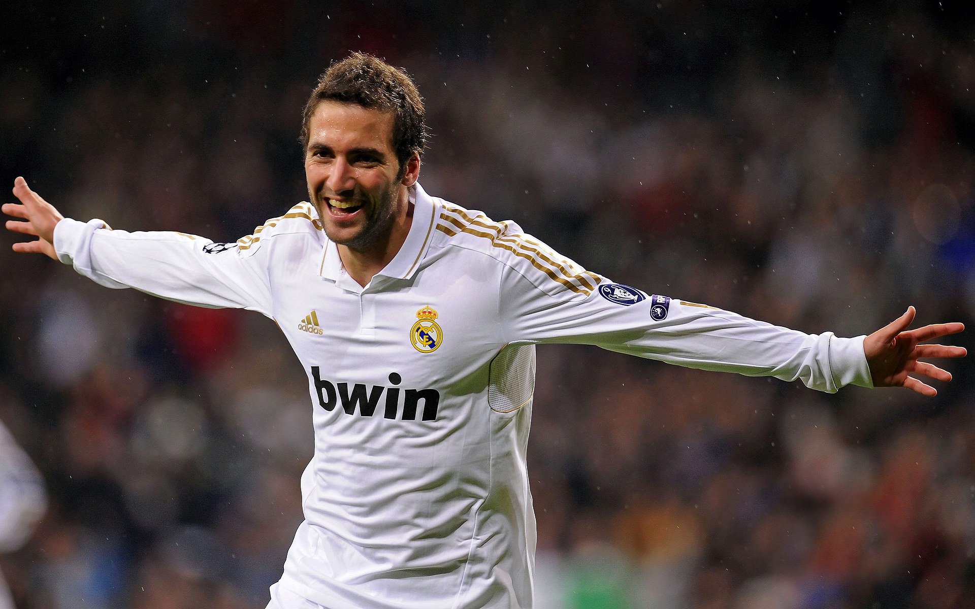 开云APP-夜战巴黎前哨，莱奥的末节宣言